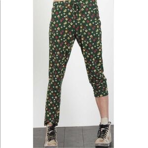 POL Olive floral knit print pants